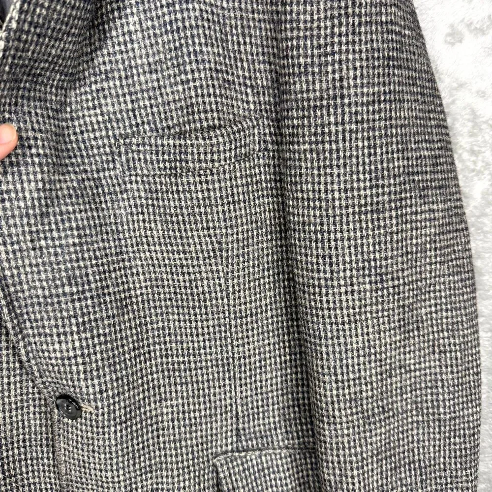 Vtg Harris Tweed Blazer Mens 42R Gray Scottish Virgin Wool Hand Woven The Bay